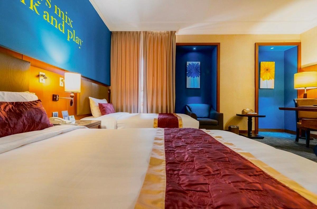 โกลเดน ทิวลิป - เอสเททิกส์ Hotel Zhunan ภายนอก รูปภาพ